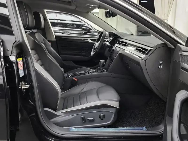 2022 Volkswagen Arteon с пробегом 19 033 км