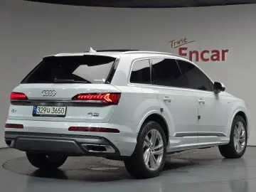 2021 Audi Q7 с пробегом 99 020 км