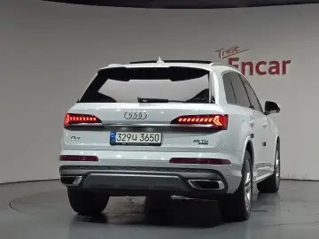 2021 Audi Q7 с пробегом 99 020 км