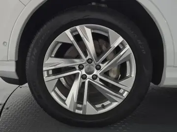 2021 Audi Q7 с пробегом 99 020 км