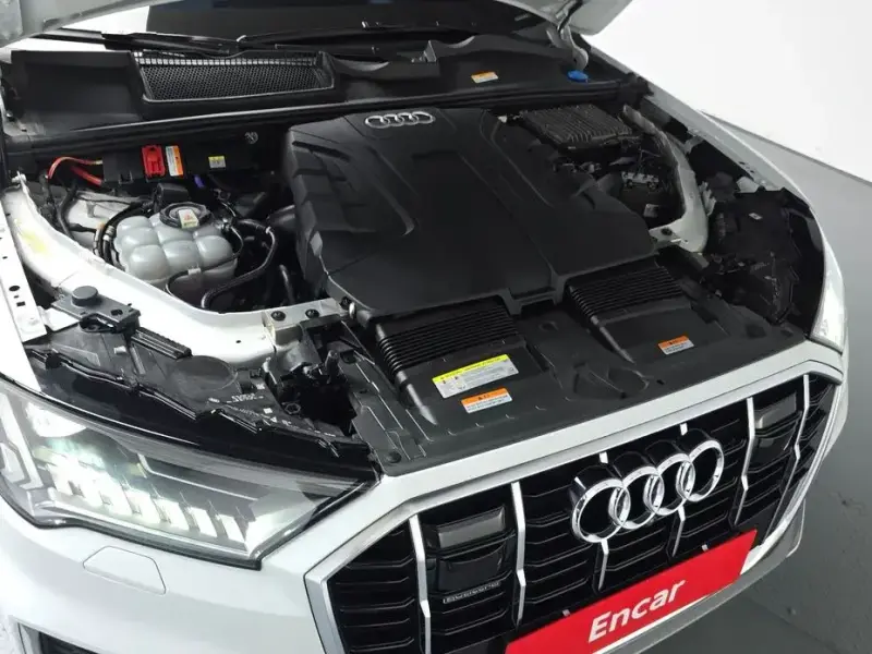 2021 Audi Q7 с пробегом 99 020 км