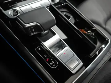 2021 Audi Q7 с пробегом 99 020 км