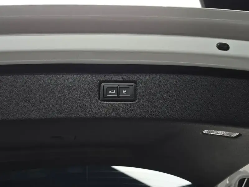 2021 Audi Q7 с пробегом 99 020 км