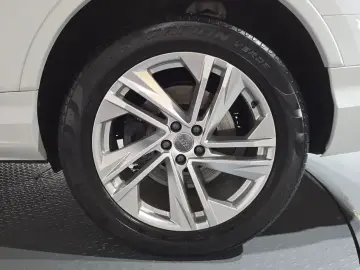 2021 Audi Q7 с пробегом 99 020 км