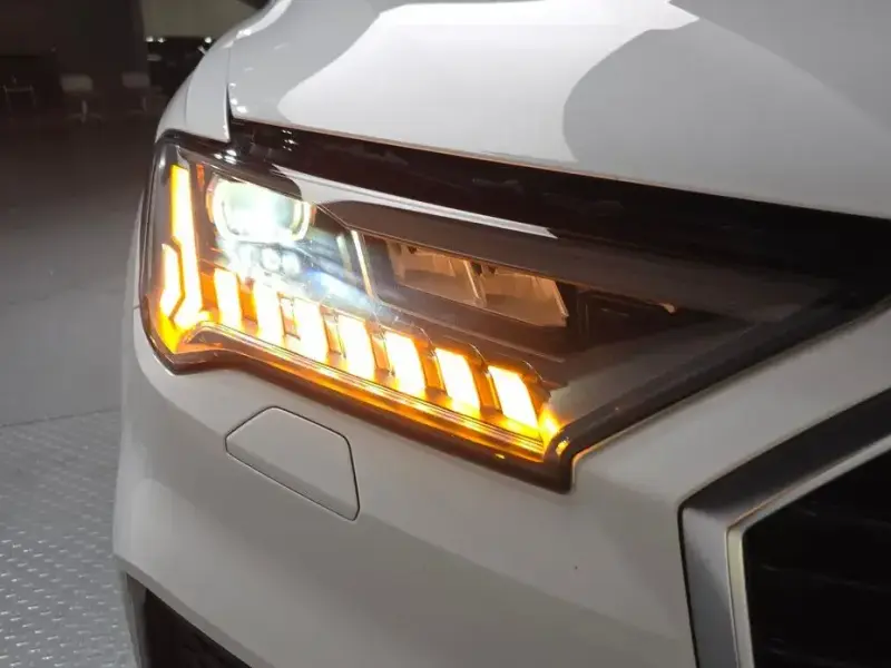 2021 Audi Q7 с пробегом 99 020 км