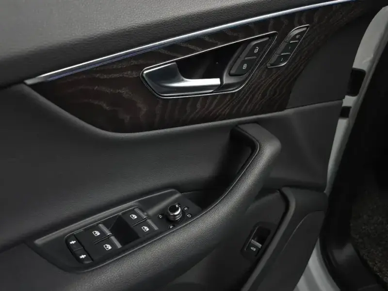 2021 Audi Q7 с пробегом 99 020 км