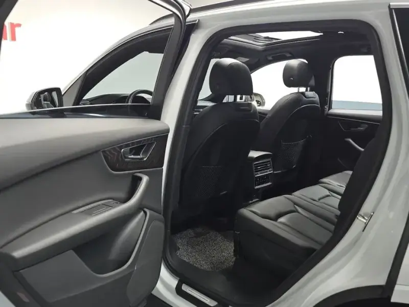 2021 Audi Q7 с пробегом 99 020 км