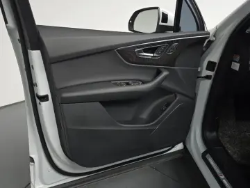 2021 Audi Q7 с пробегом 99 020 км