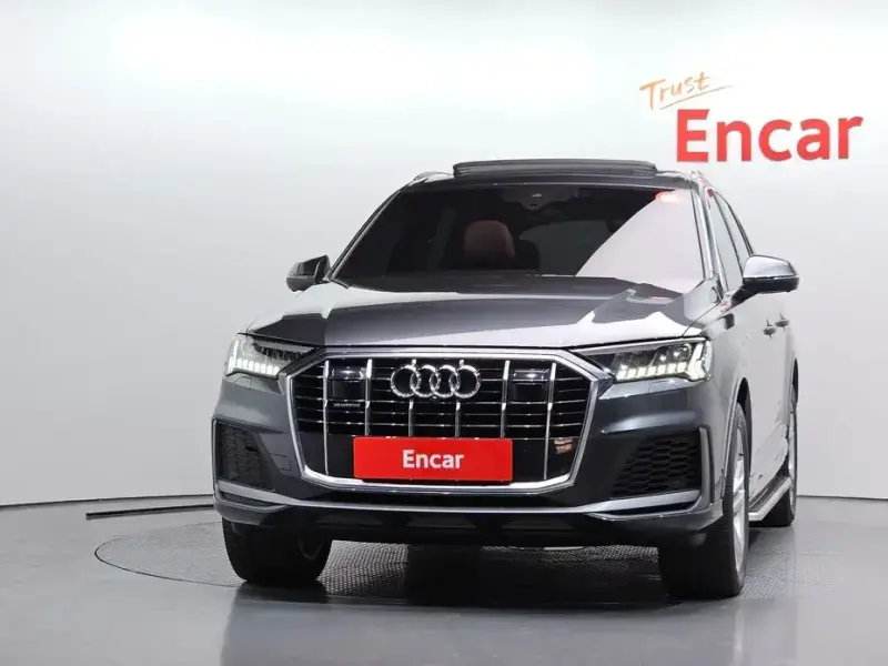 2020 Audi Q7 с пробегом 75 979 км