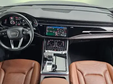 2020 Audi Q7 с пробегом 75 979 км