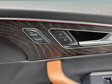 2020 Audi Q7 с пробегом 75 979 км