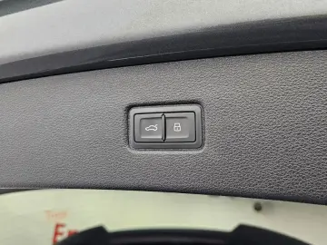 2020 Audi Q7 с пробегом 75 979 км
