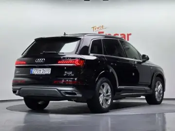 2021 Audi Q7 с пробегом 85 537 км