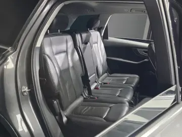 2019 Audi Q7 с пробегом 127 121 км