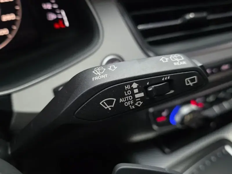 2019 Audi Q7 с пробегом 127 121 км