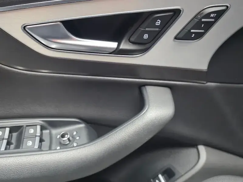 2019 Audi Q7 с пробегом 127 121 км