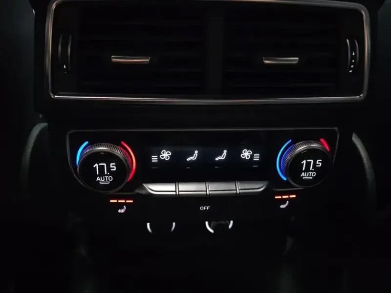 2019 Audi Q7 с пробегом 127 121 км