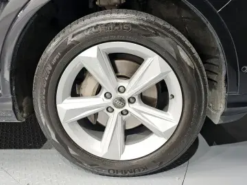 2021 Audi Q7 с пробегом 75 557 км