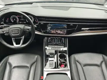 2021 Audi Q7 с пробегом 75 557 км
