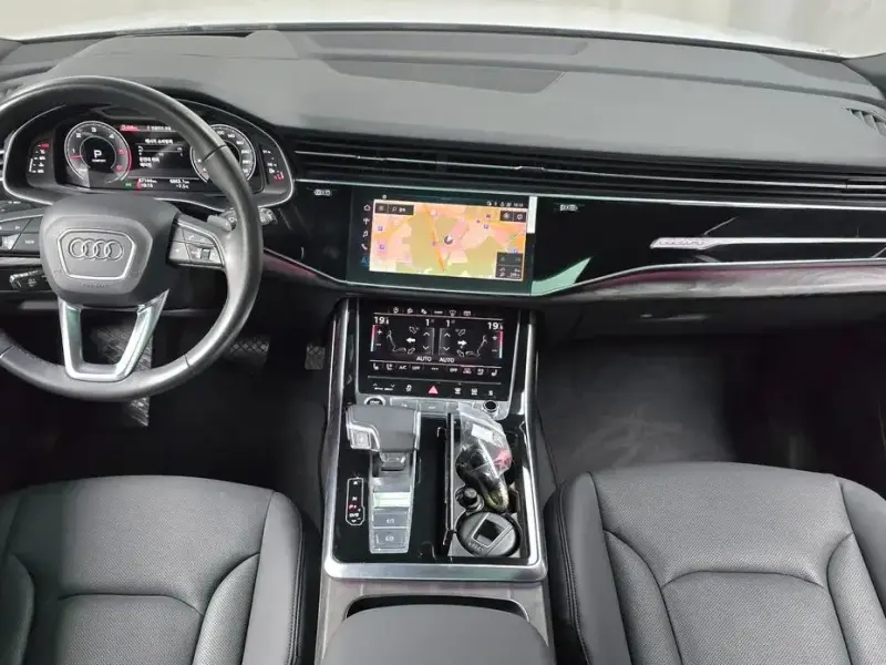 2021 Audi Q7 с пробегом 67 144 км