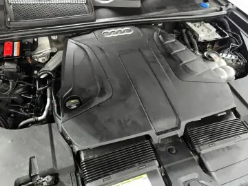 2019 Audi Q7 с пробегом 132 370 км