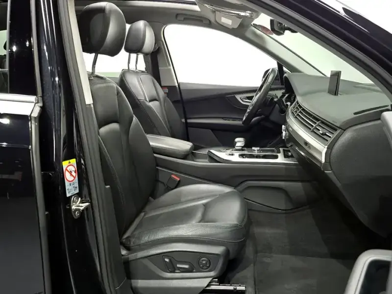 2019 Audi Q7 с пробегом 132 370 км