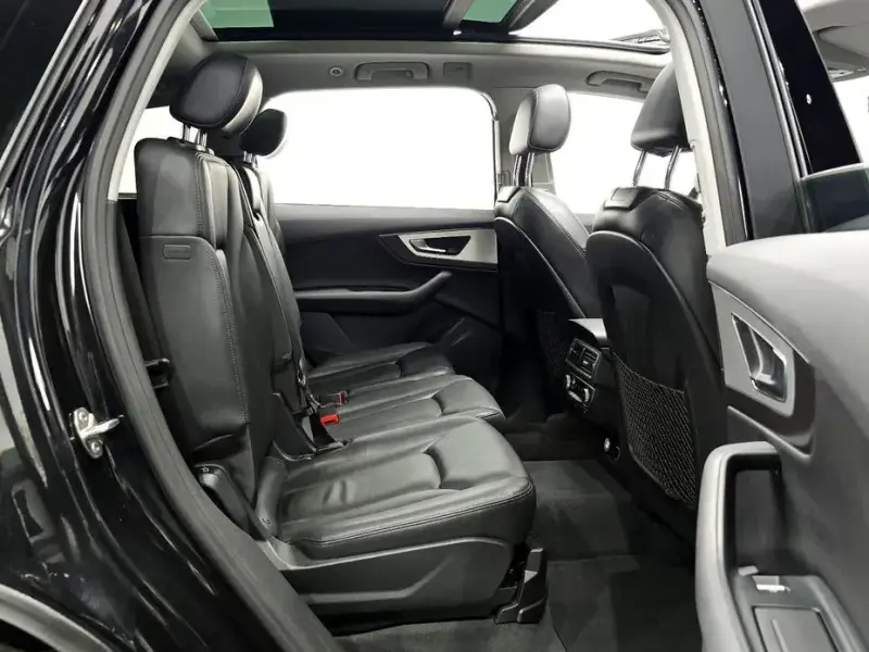 2019 Audi Q7 с пробегом 132 370 км