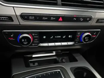 2019 Audi Q7 с пробегом 132 370 км