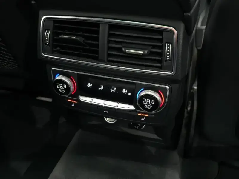 2019 Audi Q7 с пробегом 132 370 км
