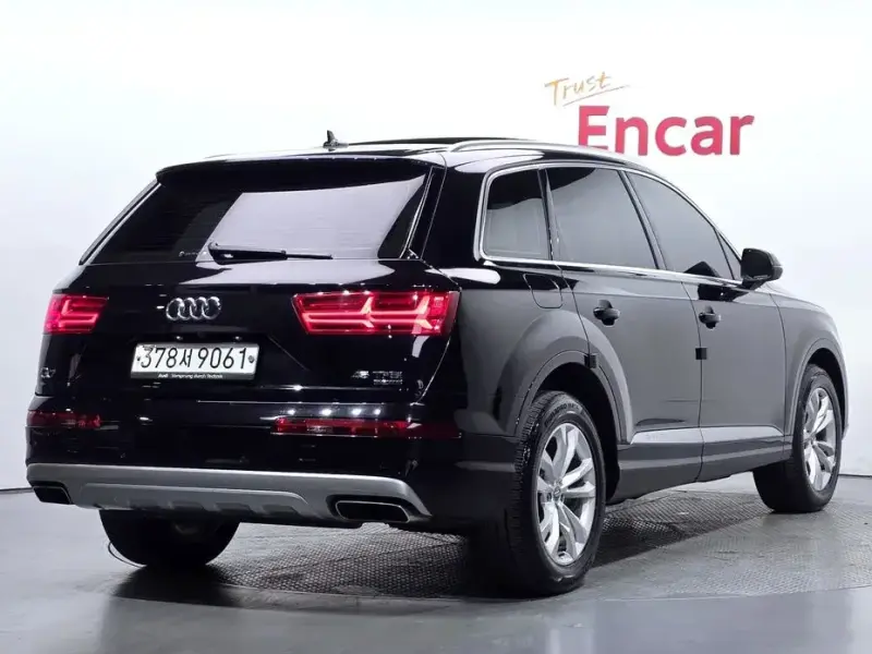 2019 Audi Q7 с пробегом 92 124 км