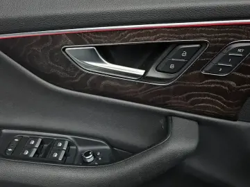 2020 Audi Q7 с пробегом 116 181 км