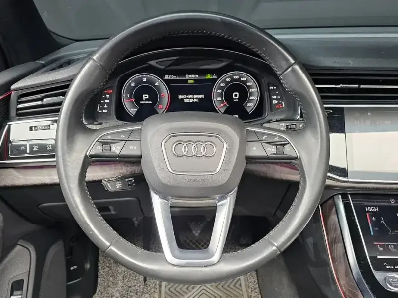 2020 Audi Q7 с пробегом 116 181 км