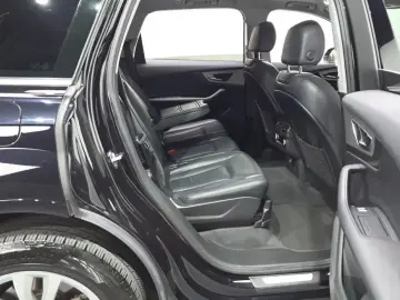 2019 Audi Q7 с пробегом 92 124 км