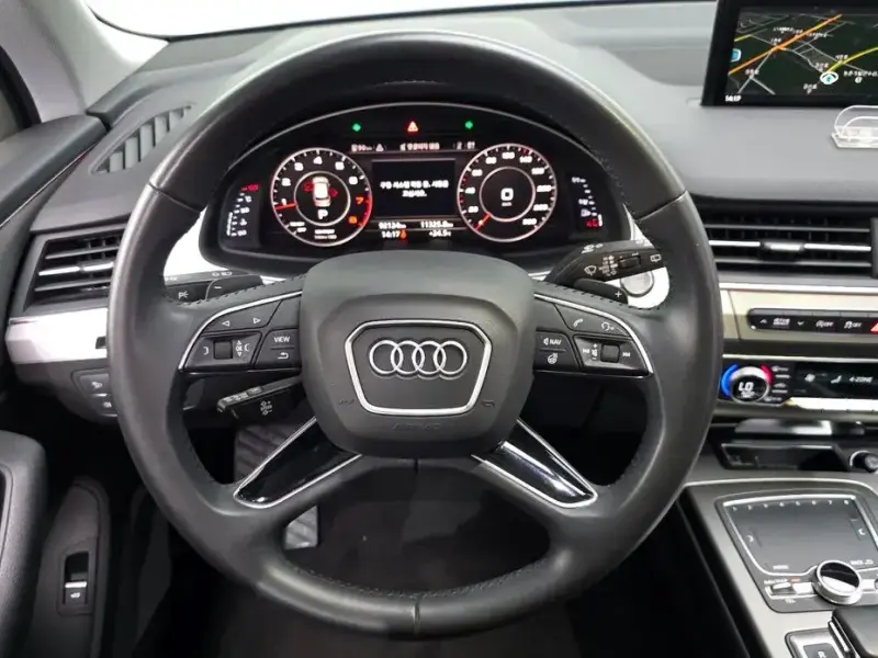 2019 Audi Q7 с пробегом 92 124 км