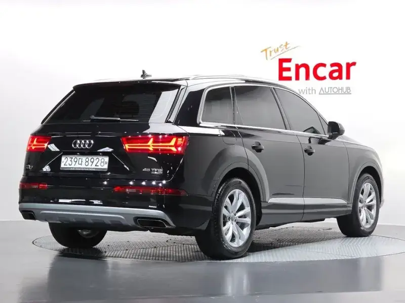 2019 Audi Q7 с пробегом 78 720 км