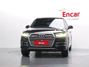 2019 Audi Q7 с пробегом 78 720 км