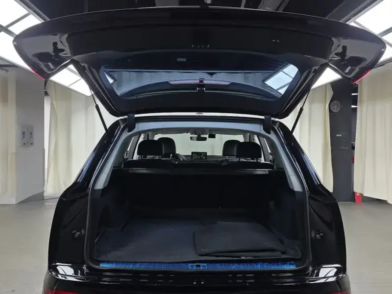 2019 Audi Q7 с пробегом 78 720 км