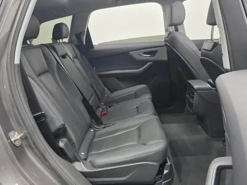 2021 Audi Q7 с пробегом 29 471 км