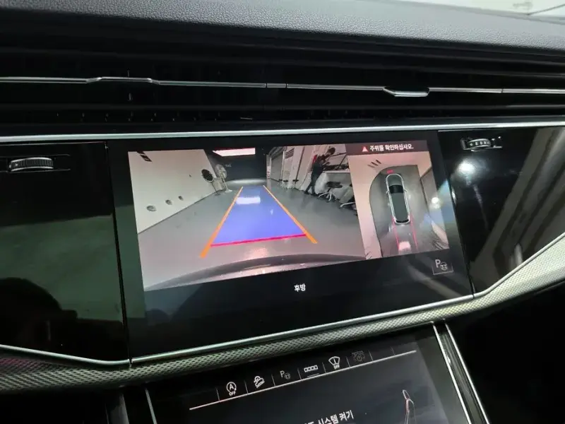 2021 Audi Q7 с пробегом 29 471 км