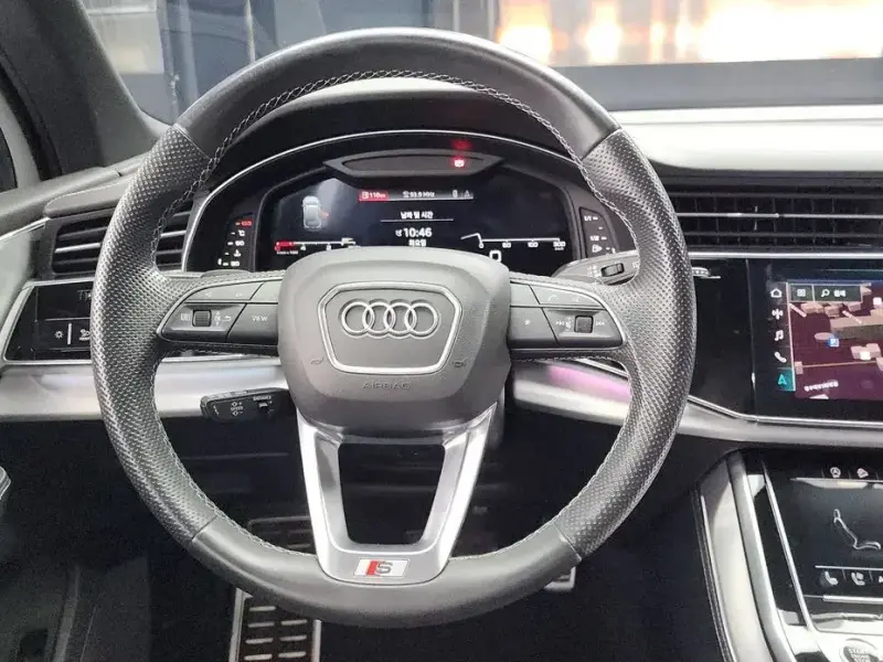 2021 Audi Q7 с пробегом 56 524 км