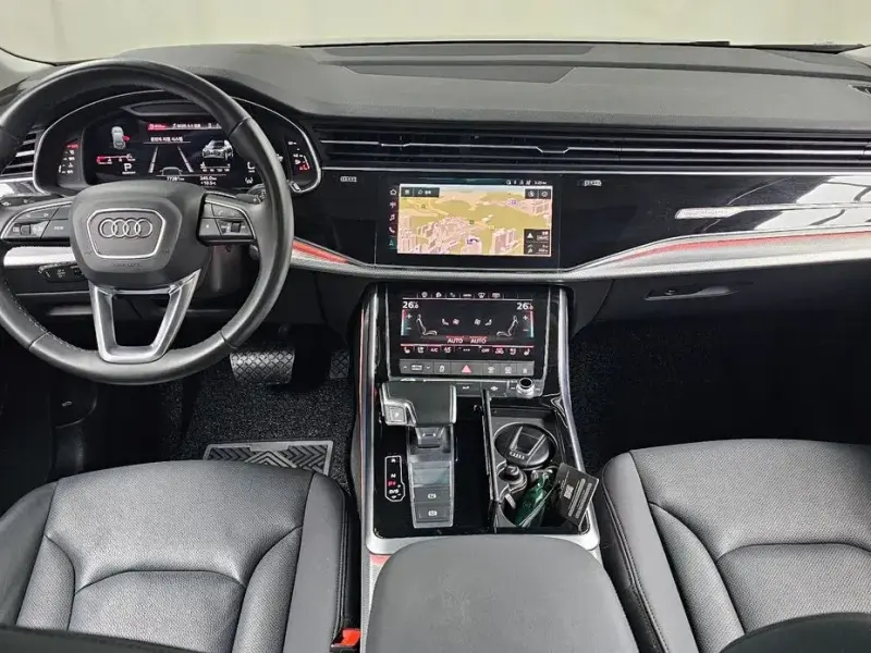 2022 Audi Q7 с пробегом 77 281 км