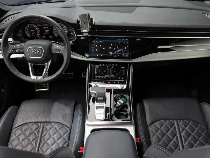 2023 Audi Q7 с пробегом 56 750 км
