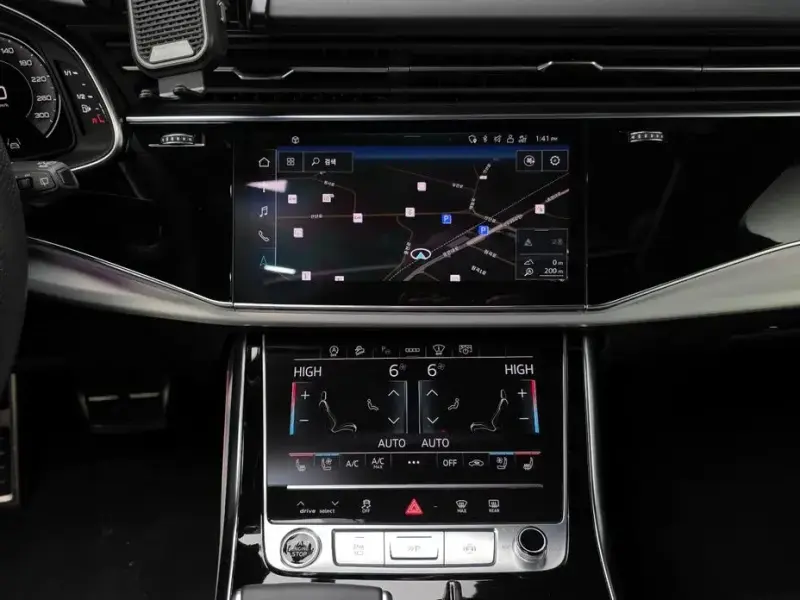 2023 Audi Q7 с пробегом 56 750 км