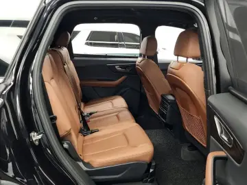 2021 Audi Q7 с пробегом 63 592 км