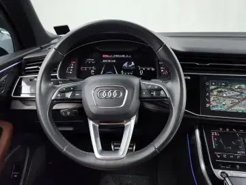 2021 Audi Q7 с пробегом 63 592 км