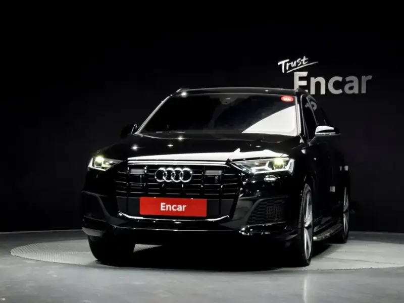 2022 Audi Q7 с пробегом 37 871 км