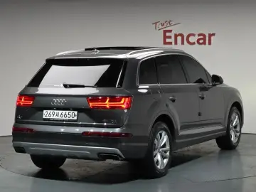 2019 Audi Q7 с пробегом 97 033 км