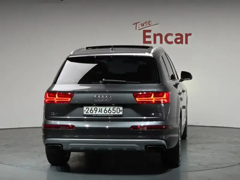 2019 Audi Q7 с пробегом 97 033 км