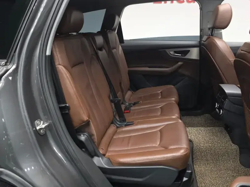 2019 Audi Q7 с пробегом 97 033 км