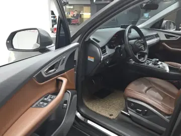 2019 Audi Q7 с пробегом 97 033 км